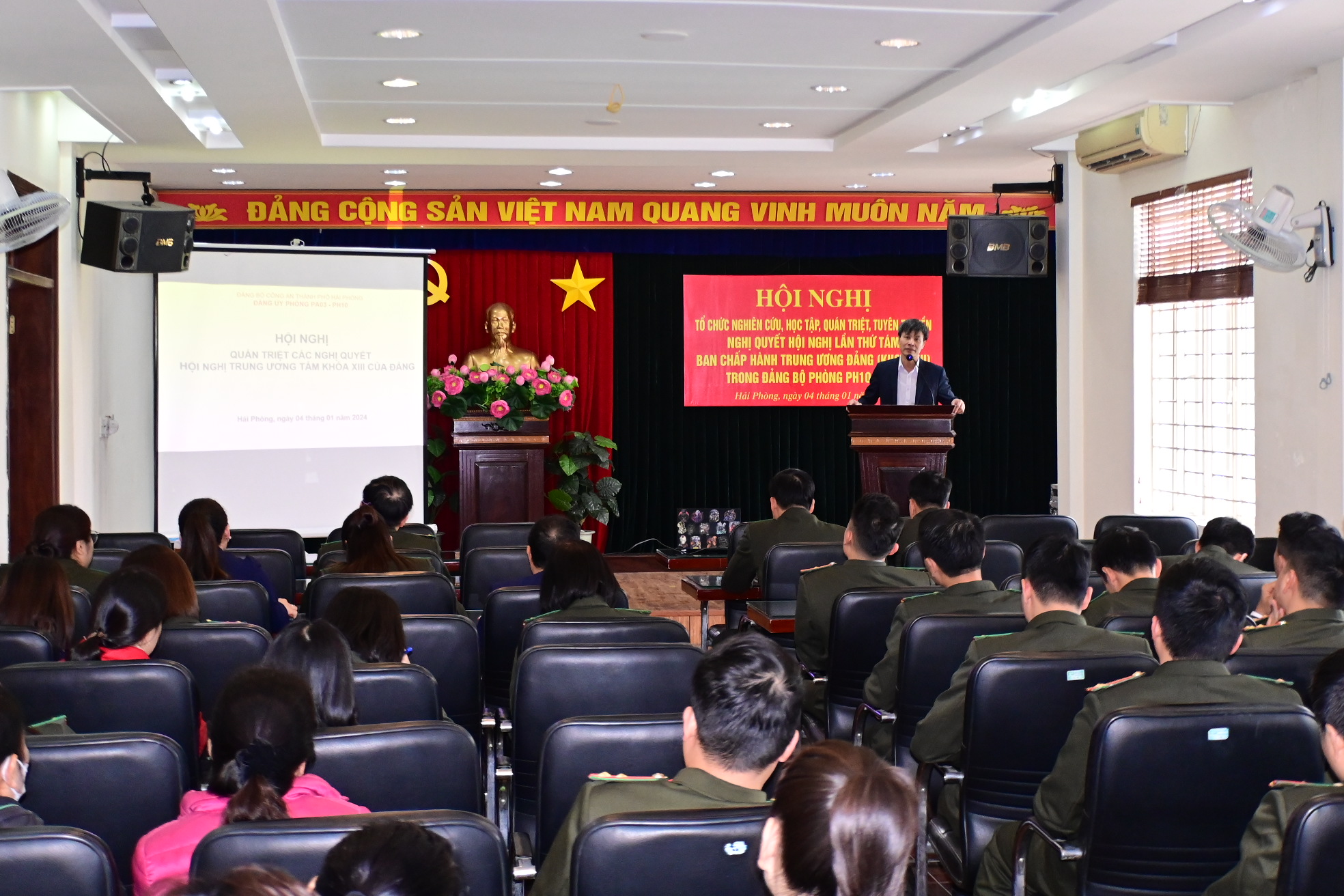 Đảng ủy Phòng Hậu cần và Phòng An ninh chính trị nội bộ: Quán triệt, tuyên truyền Nghị quyết Hội nghị TW 8 Ban Chấp hành Trung ương Đảng khóa XIII